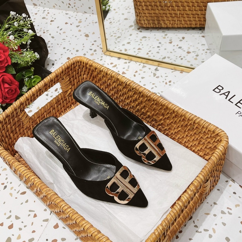 ♥️ Sục thời trang gót nhọn, khoá chữ B mạ vàng sáng bóng. Gót 7f dễ đi