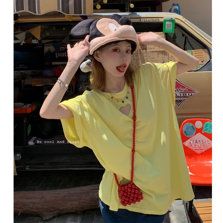Áo Thun Nữ Ngắn Tay Cổ Tròn Khoét Lỗ Phong Cách Hàn Quốc