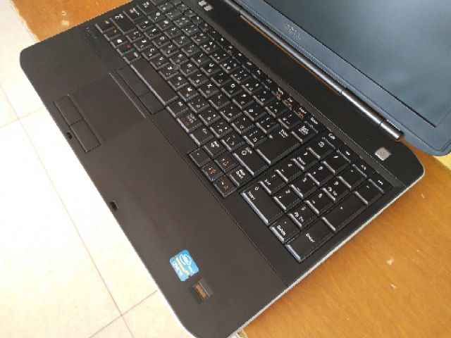 Dell e5530 chiến lol fifa 4