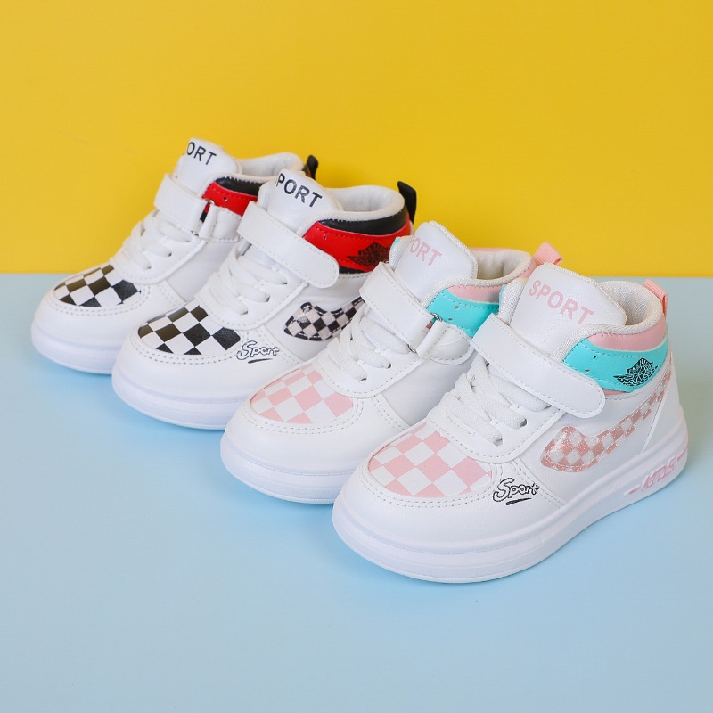 Giày Sneaker Trẻ Em Kiểu Dáng Thể Thao Từ 2 Đến 14 Tuổi Chất Liệu Cao Cấp Mềm Êm Chân Đế Chống Trơn Trượt Tốt