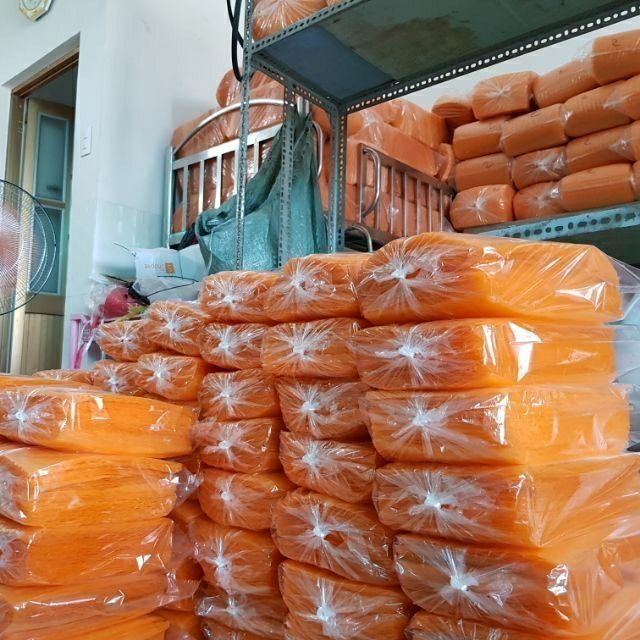 Bánh tráng vuông đỏ Tây Ninh