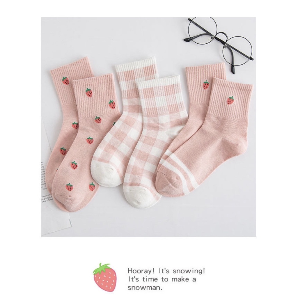 Set 3 đôi tất nữ cổ cao Bivota vớ nữ họa tiết dâu tây ngọt ngào cực xinh T92