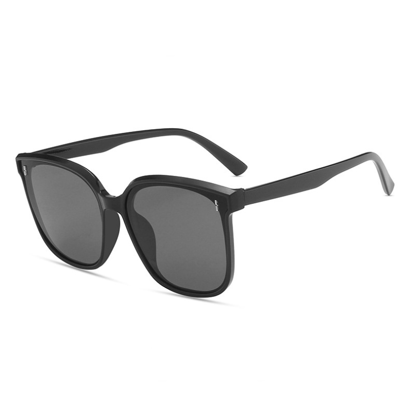 Kính mát thời trang Hàn Quốc cho nữ