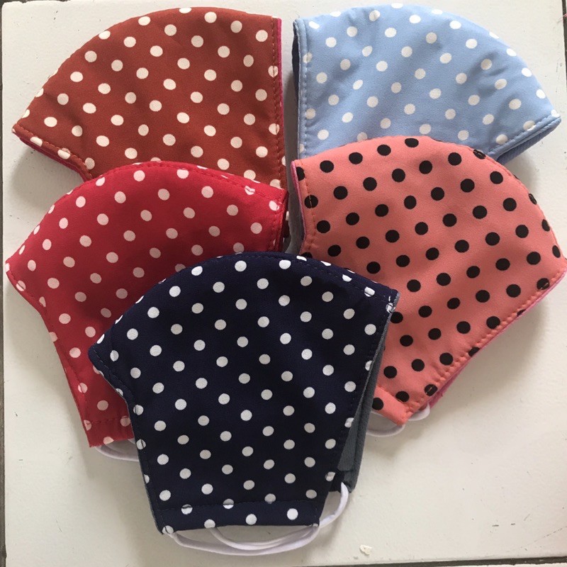 KHẨU TRANG VẢI 2 lớp - chấm bi | BigBuy360 - bigbuy360.vn