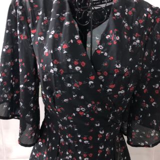 Tặng Đầm voan hoa mới