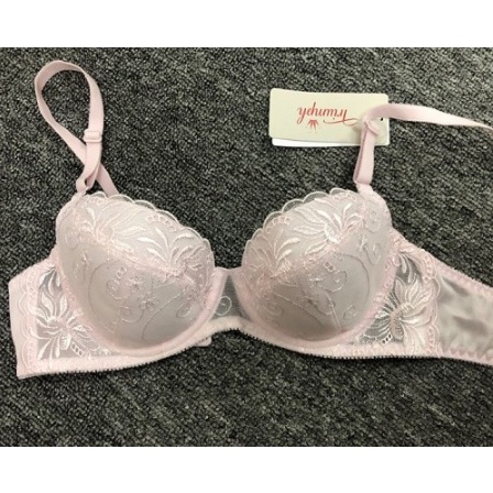 Áo lót ren có gọng nệm mỏng cao cấp Triumph Fashion 626 WHP - Giá gốc 429.000 - Chính Hãng 100%