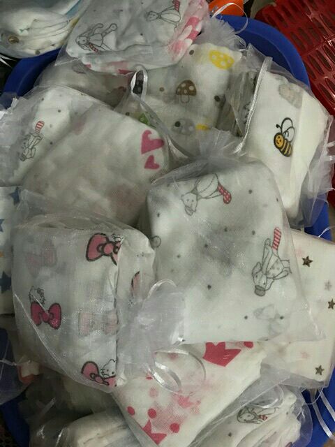 Túi 10 khăn sữa aden sợi tre an toàn cho bé
