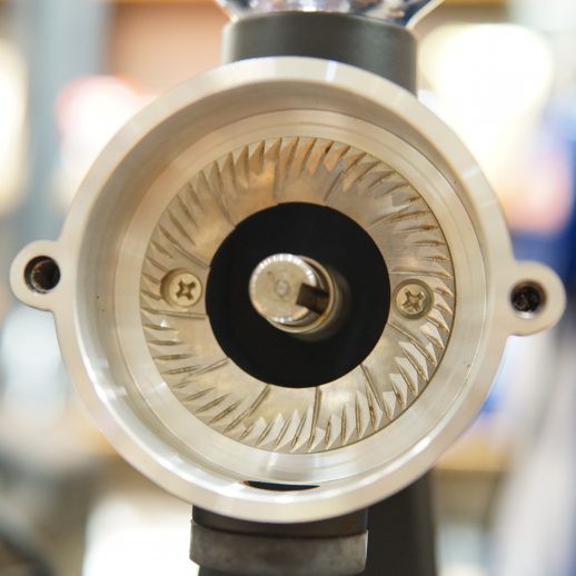 MÁY XAY CÀ PHÊ AKIRAKOKI SUPER M-520A MATT -  100V - Xay từ mịn -> Thô  - Thương hiệu Đài Loan