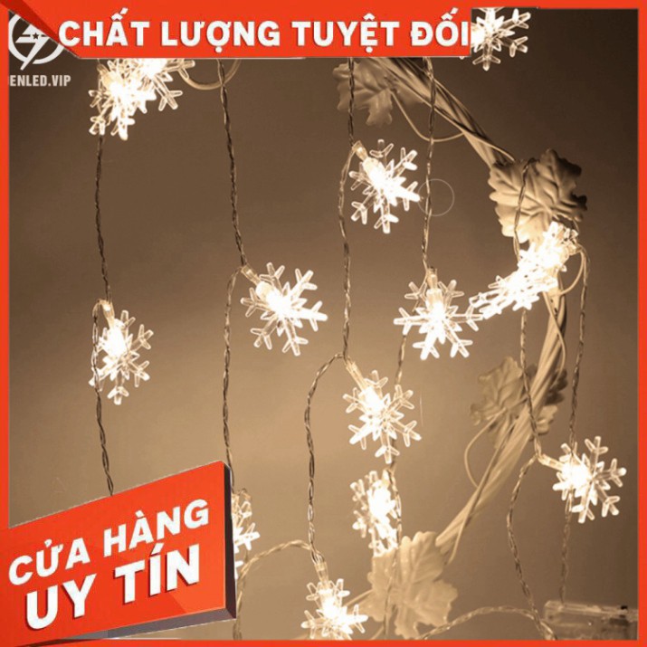 Dây Đèn Led Hình Bông Tuyết Chớp Nhiều Màu Dài 4m