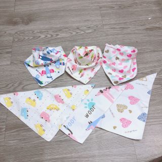Khăn yếm tam giác vải cotton 2 lớp cúc bấm ( hàng chất đẹp)
