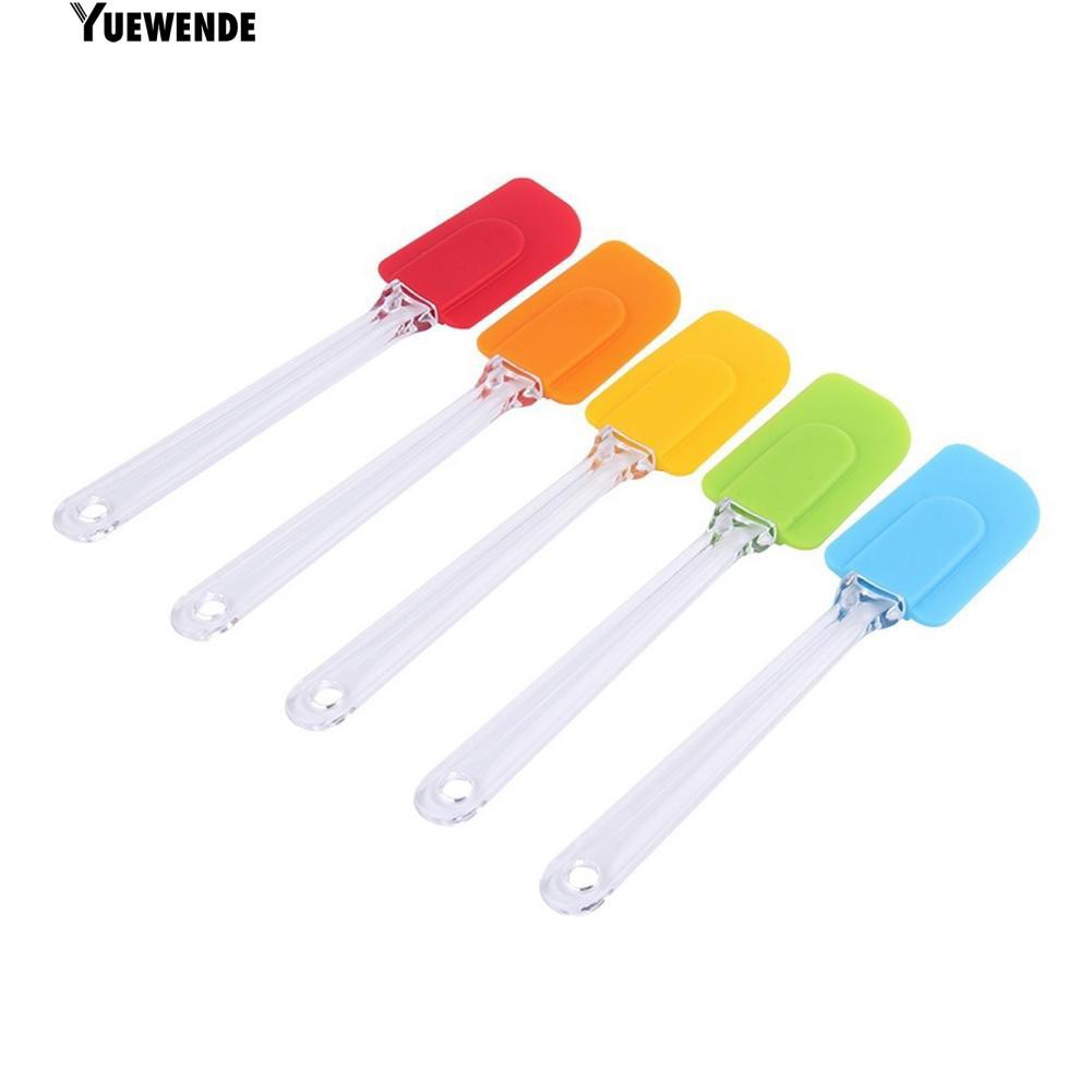 Thìa vét bột bằng silicone tiện dụng