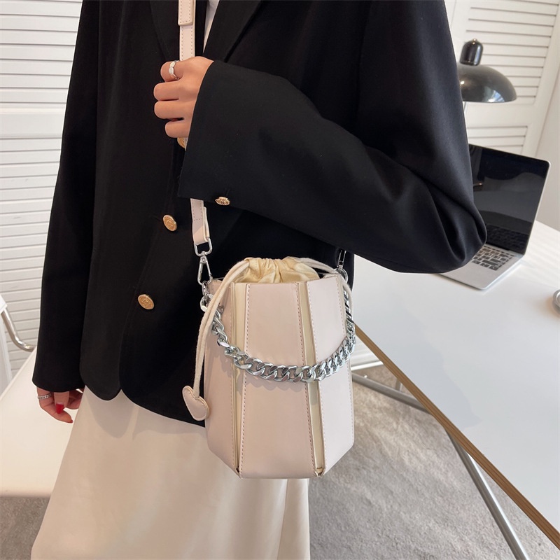 Túi Đeo JASMIN NOIR Chéo Da PU Phối Dây Xích Thời Trang Sang Trọng Cho Nữ