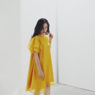 Đầm voan tơ và váy
