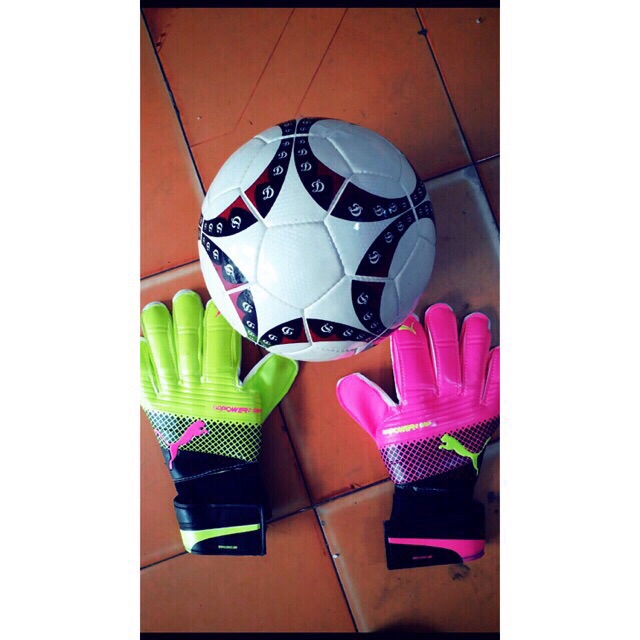 Găng thủ môn Trẻ em