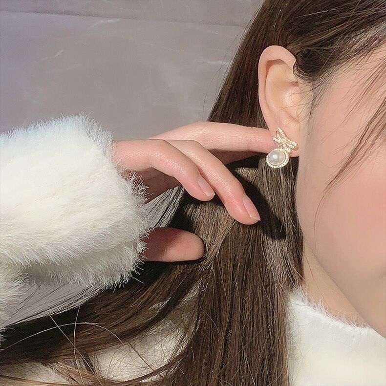 Khuyên Tai Hình Nơ Đính Ngọc Trai Lớn Mới Hàn Quốc