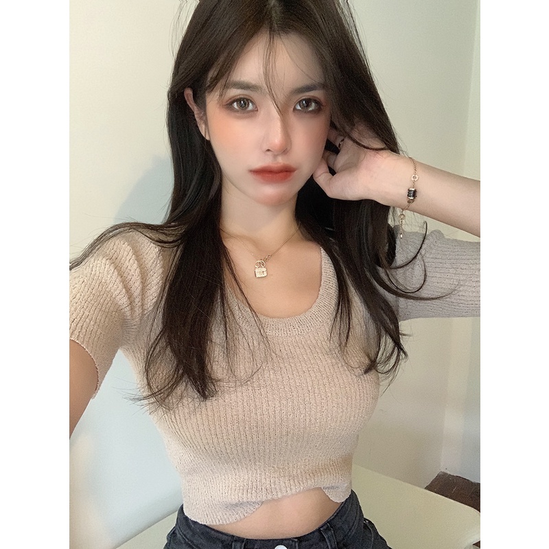 QADCOL  Áo Thun Croptop Tay Ngắn Cổ Chữ U Eo Cao Thời Trang Cho Nữ