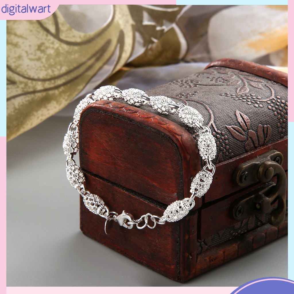 Vòng đeo tay dây kim loại mạ bạc thời trang cho nữ