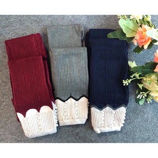 Quần tất len đính ngọc trai giả cho bé 3 màu xanh, đỏ, ghi (giao ngẫu nhiên màu)