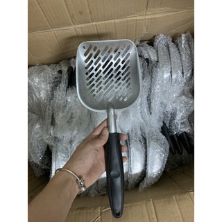 xẻng xúc cát cho mèo Thần Thánh