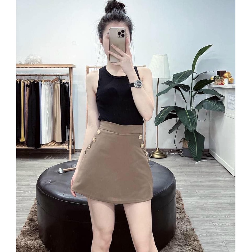 Chân váy chữ A đính cúc hoa