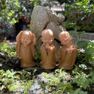 Tượng chú tiểu yêu đời 8,5cm