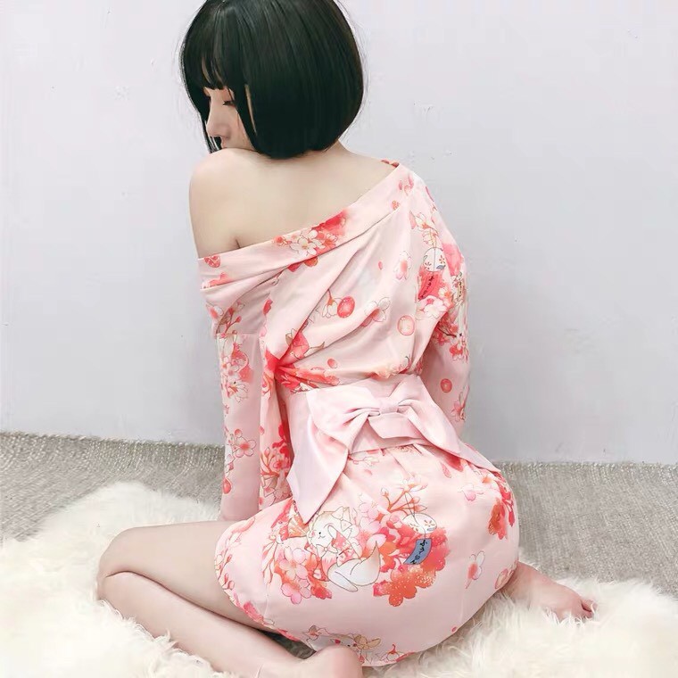 Đồ ngủ cosplay sexy thiếu nữ Nhật Bản hoa anh đào + quần chip G string 806