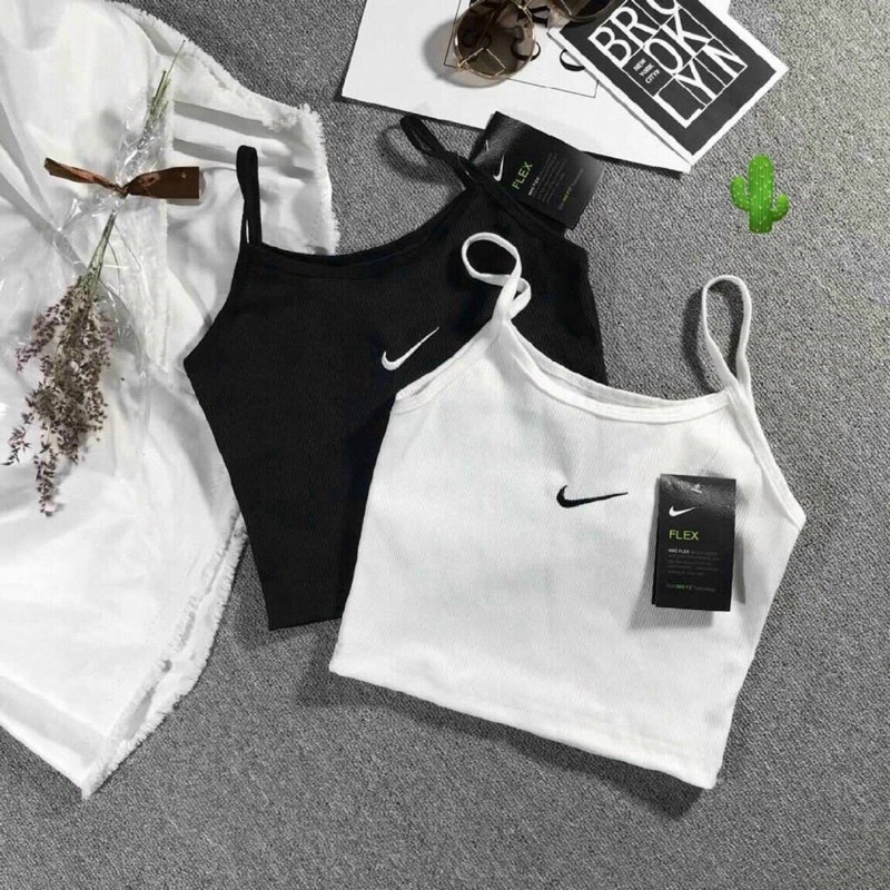 Áo 2 dây nữ form croptop phối thêu họa tiết thể thao chất vải thun Borip