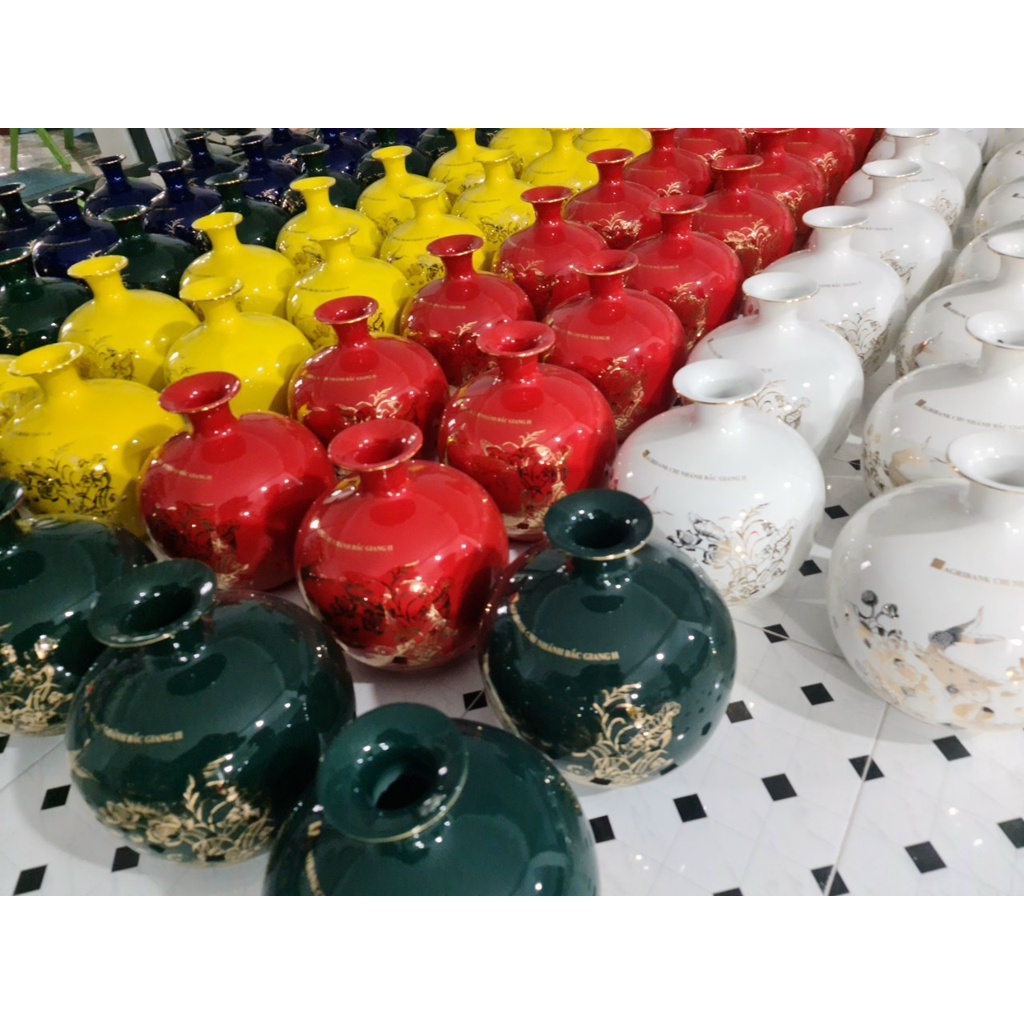 (28cm)Quà tặng Bình hút lộc Hoa sen vàng vẽ tay, Bình hút tài lộc mang đến may mắn bình an cho gia chủ