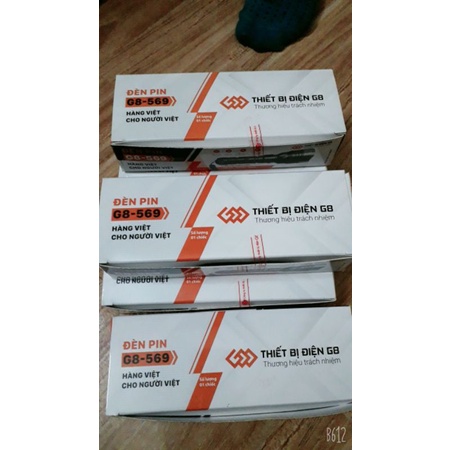 Đèn pin nhôm cầm tay siêu sáng 3 chế độ pin 2200 mAh