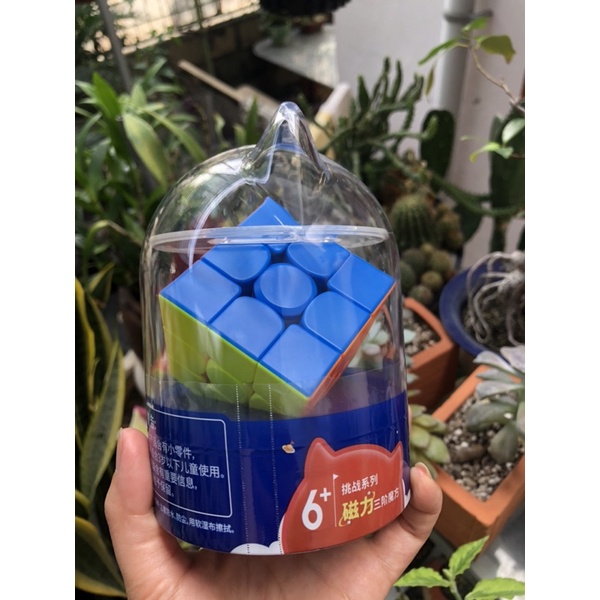 Rubik 3x3 Monster Go v2 Phiên bản mới có nam châm  hộp nhựa cứng và kèm túi nhung Rubik Nha Trang