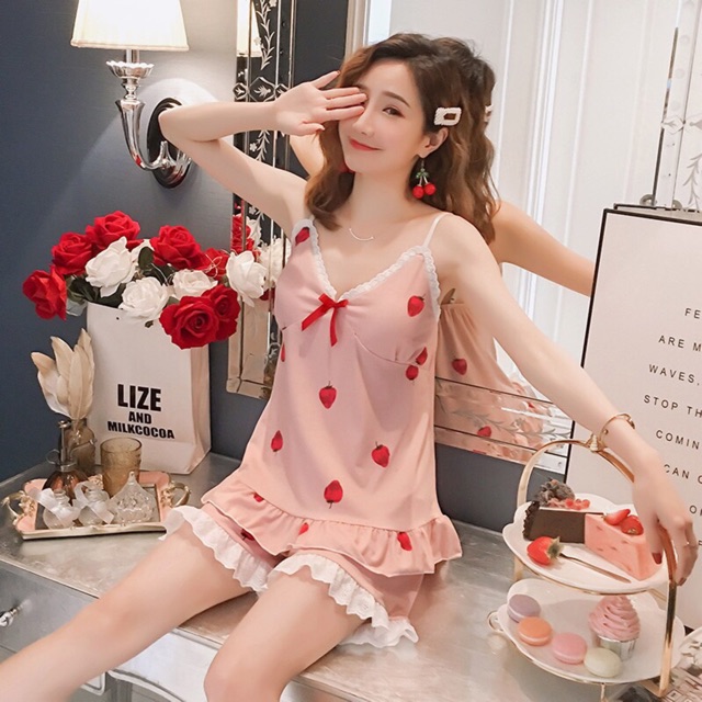 Bộ Ngủ 2 Dây Quả Dâu Cute Có Lót Ngực | BigBuy360 - bigbuy360.vn