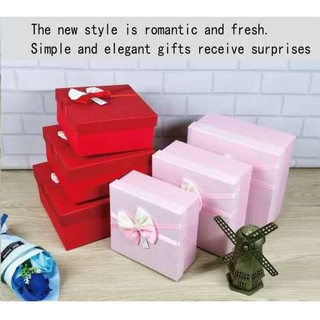Hộp quà hình vuông loại 18cm siêu đẹp [ảnh thật]