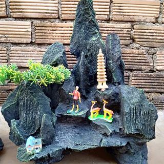 Non bộ mini núi đá bể cá - Tháp trang trí non bộ