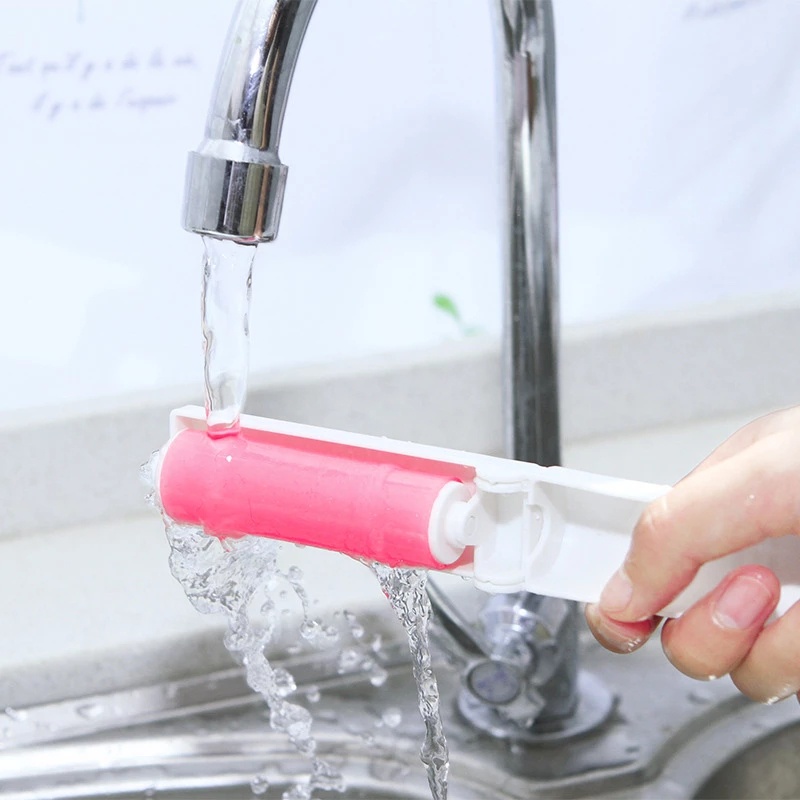 Cây lăn lấy bụi bẩn quần áo rửa sạch được có vỏ bọc tiện lợi