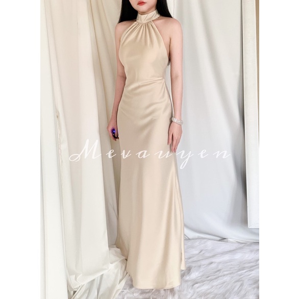 Đầm yếm lụa đuôi cá