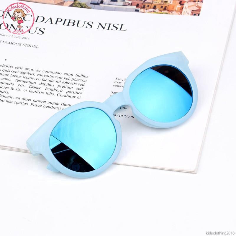 Kính mát chống tia UV cho bé trai và bé gái | BigBuy360 - bigbuy360.vn