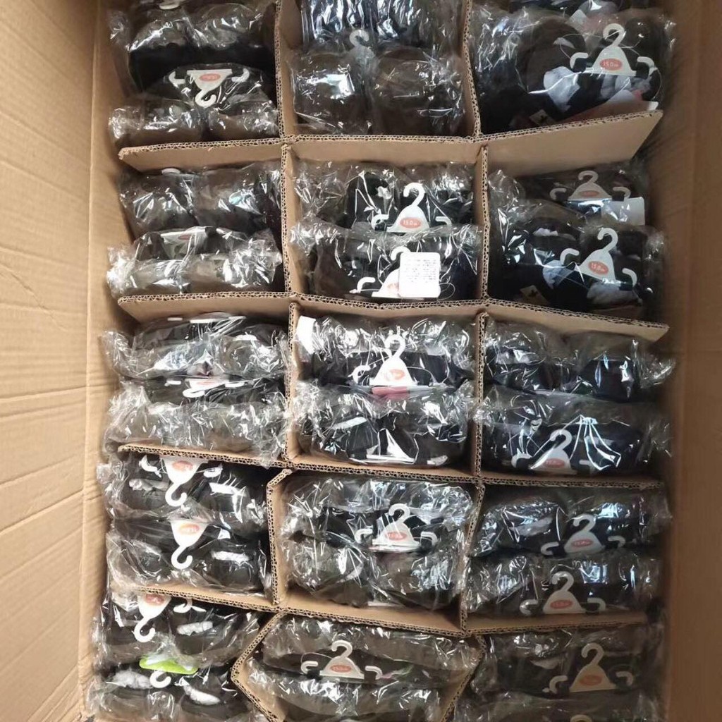 Sandal bé trai dư xịn