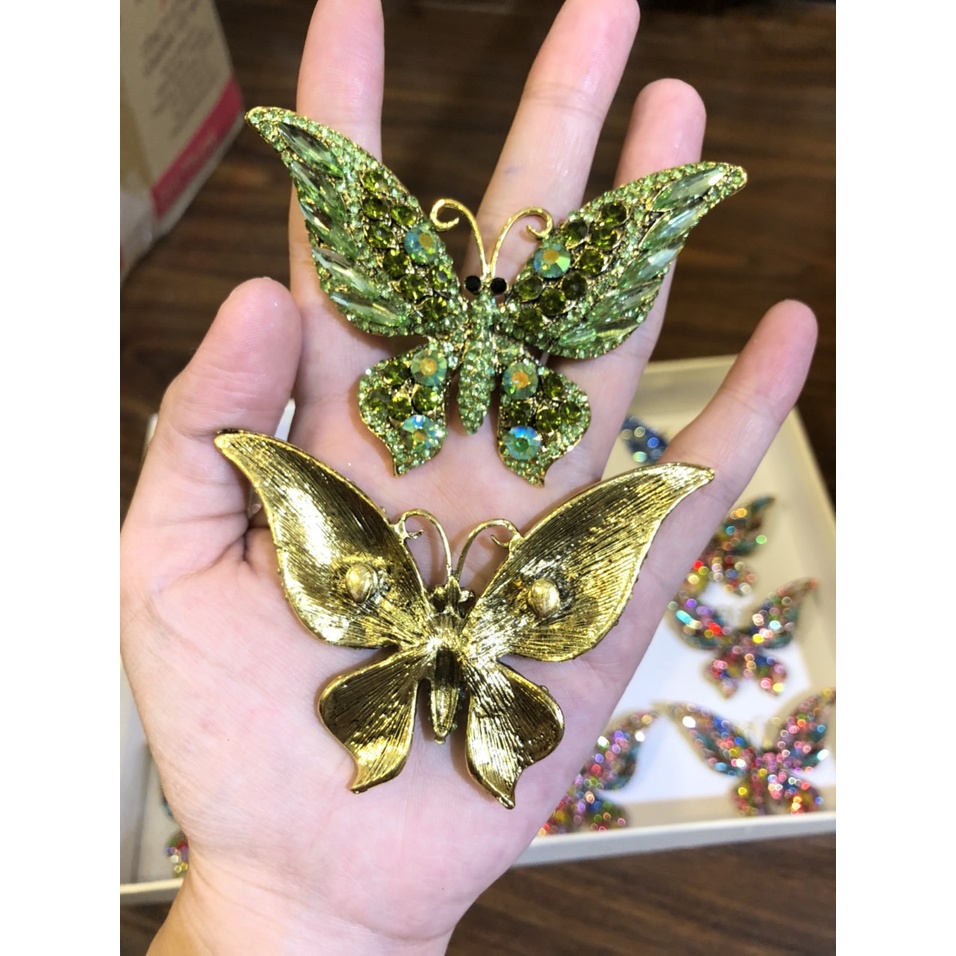 Charm bướm chúa gắn dép Havaianas  Hàng có sẵn , charm đúc nguyên khối  đặt trực tiếp từ nhà máy không qua trung gian