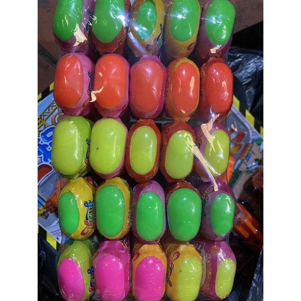 Khay 25 lọ kẹo cao su bong bóng Little