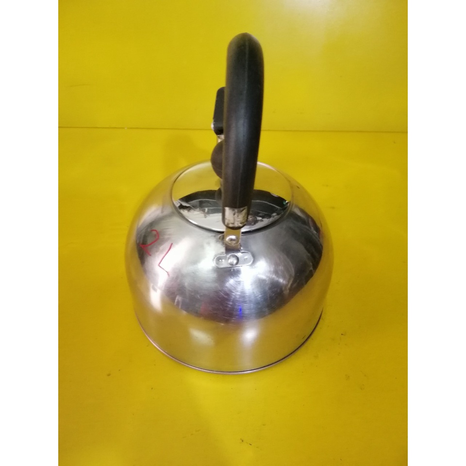 Ấm inox có còi hú nội địa Nhật (2L) (259), Dùng được bếp từ