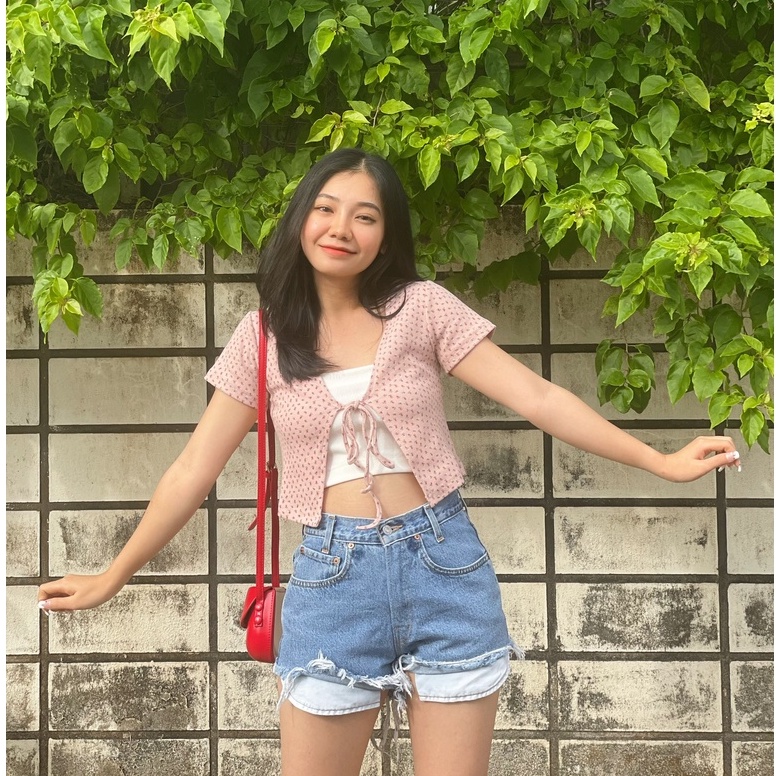 Annniegals - Set áo thun gân in hoạ tiết hoa - Elite Crop Set
