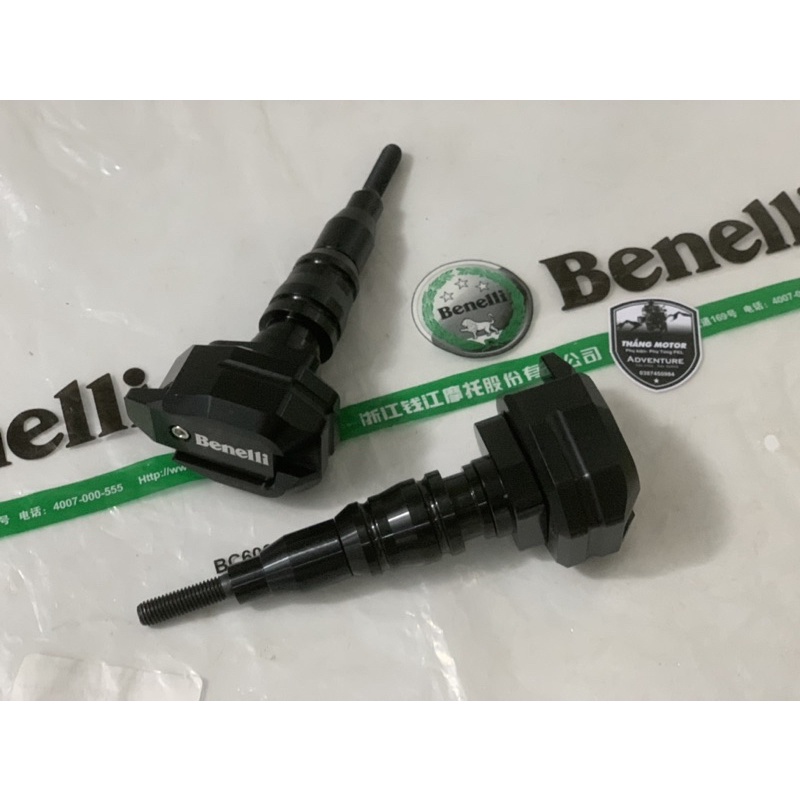 Chống Đổ Xe BN302 BN302S BN600 Benelli