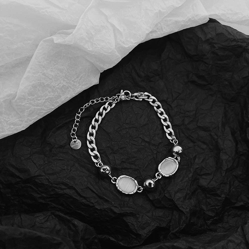 Vòng Cổ Choker Màu Trắng Thanh Lịch Hợp Thời Trang Cho Nữ