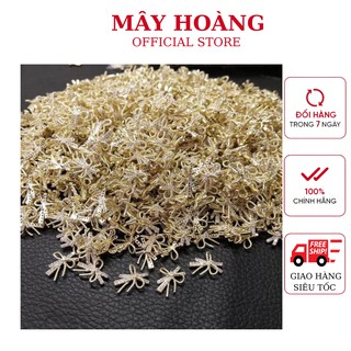 Charm nơ quốc dân hót hít