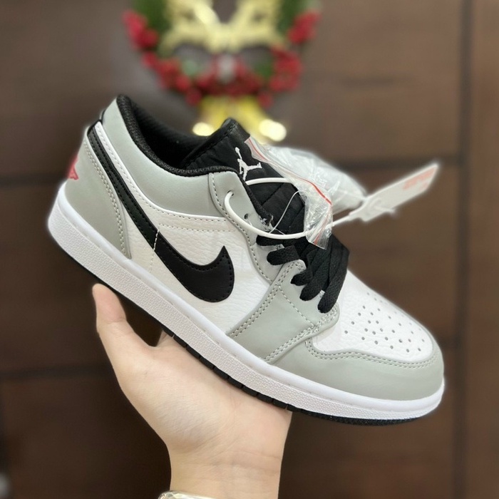 Giày jordan 1 Low Light Smoke Grey, giày jordan cổ thấp xám đen