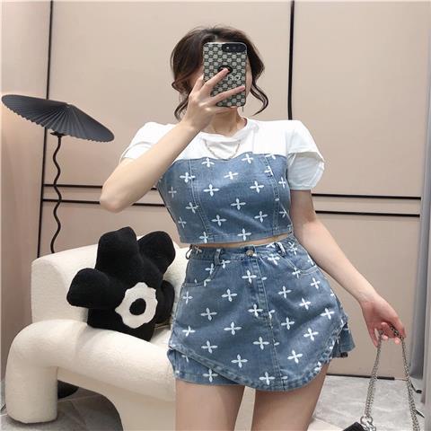 Set Áo Tay Phồng + Quần Jeans Chữ A Thời Trang Nữ