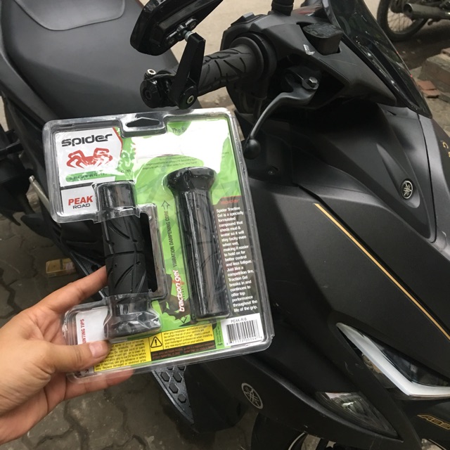 Tay nắm spider