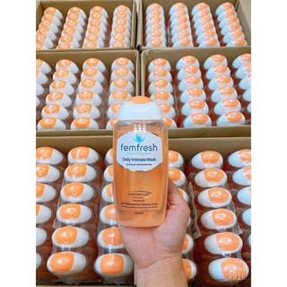 dung dịch vệ sinh F_e_m_fresh hàng úc