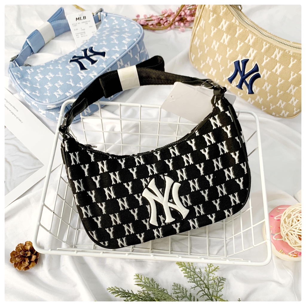 Túi Xách MLB Monogram Jacquard Hobo New York Yankees - 3ABQS012N chính hãng giá tốt