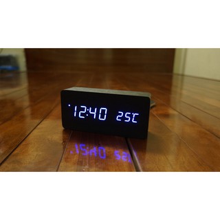 [GJ] Đồng hồ gỗ led để bàn